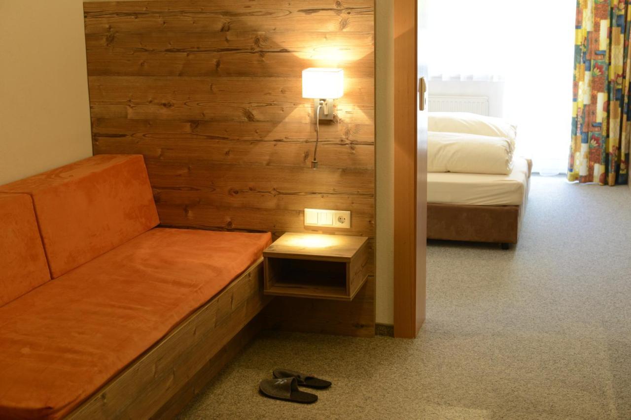 Hotel Talhof Garni&More In Waengle Bei Ройте Экстерьер фото